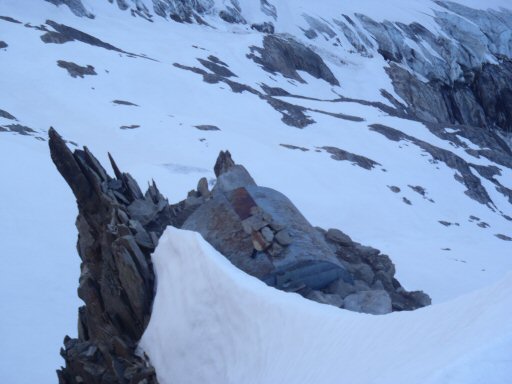 Estelette (29).JPG - Y pas int�r�t � aller trop loin pour pisser...